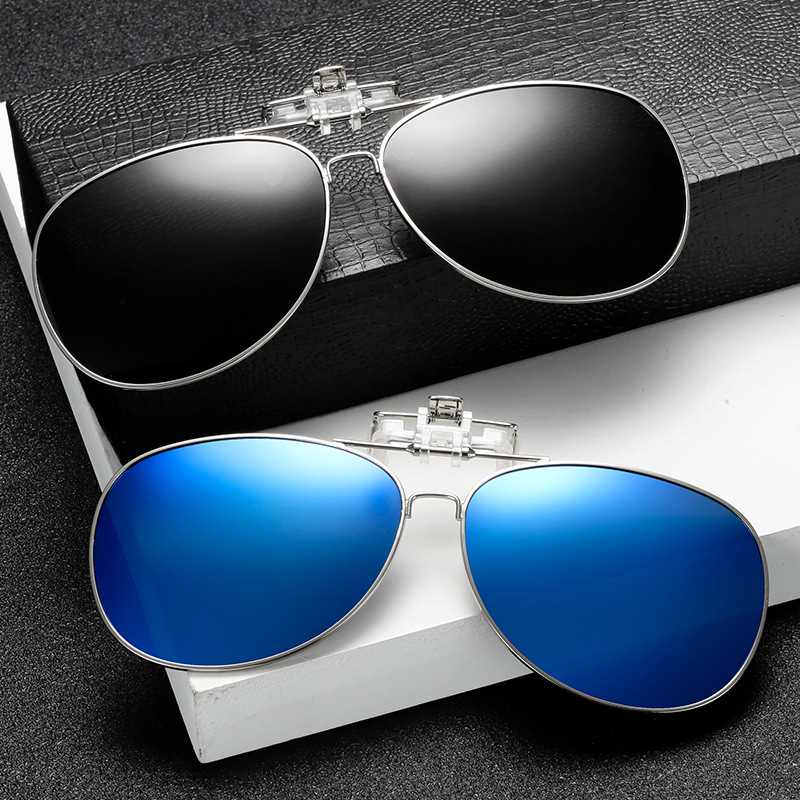 Sunglasses Aviator Polarized - Óculos de sol polarizados clipe de