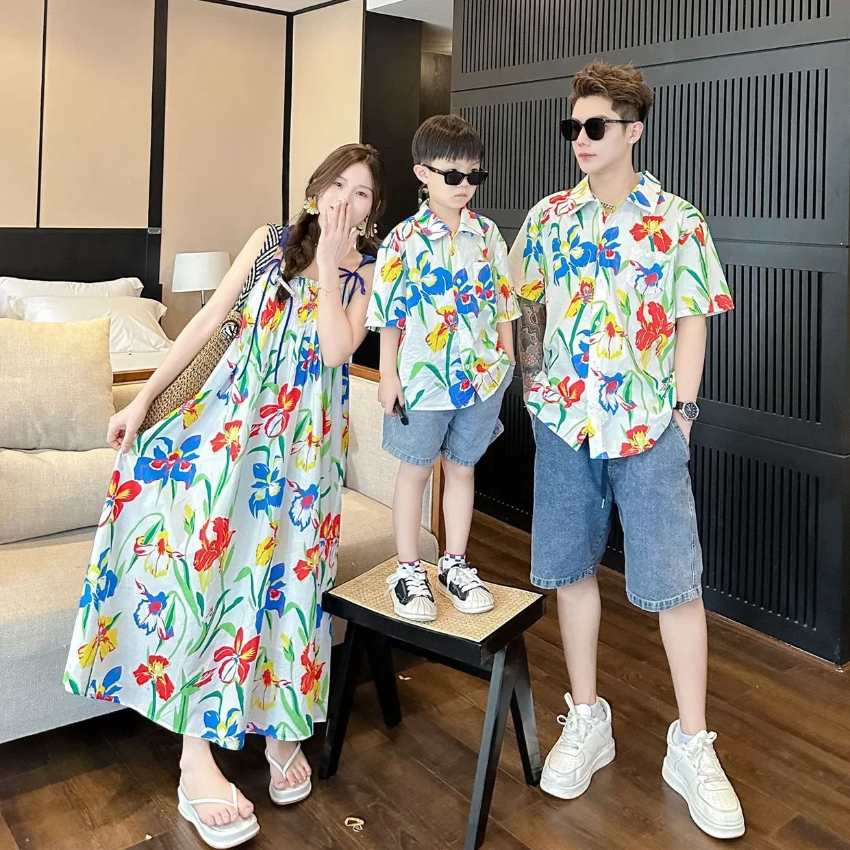 Resort Shirt Floral - Roupas de férias coreano mamãe e